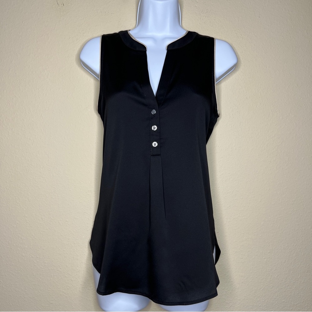 ANN TAYLOR Black with Beige Piping Split Neck Sleeveless Top - Sz S